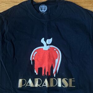 Paradise NYC “Big Apple” Graphic Tee (Black)